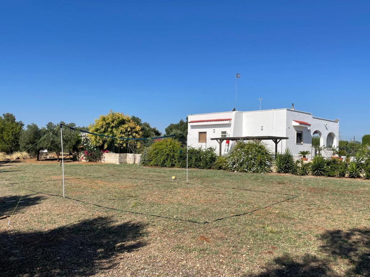 Villa Connie Serranova Exterior photo